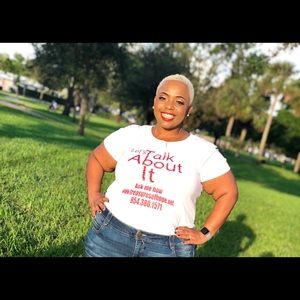 Meet your Posher, Latosha